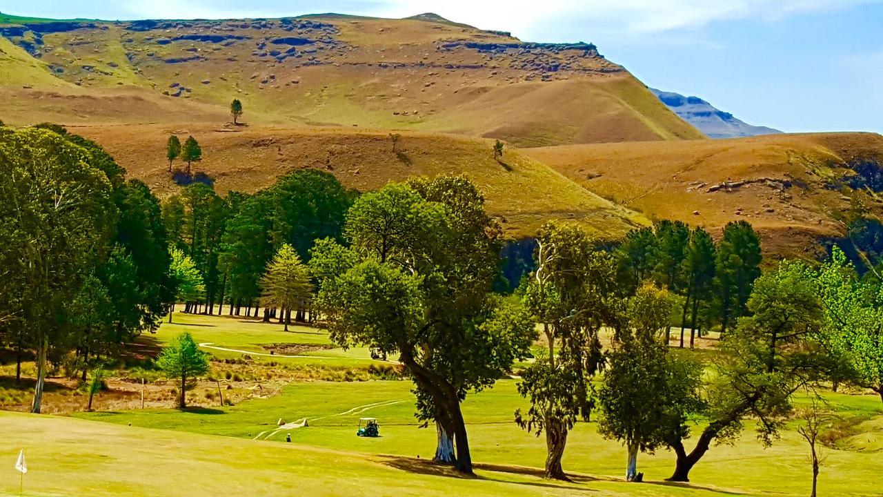 Villa 124 Fairways Drakensberg Gardens Underberg Exterior foto