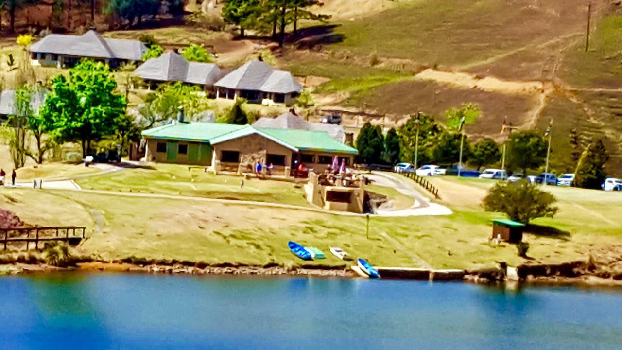 Villa 124 Fairways Drakensberg Gardens Underberg Exterior foto