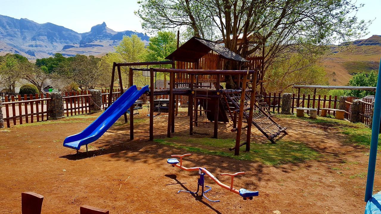 Villa 124 Fairways Drakensberg Gardens Underberg Exterior foto