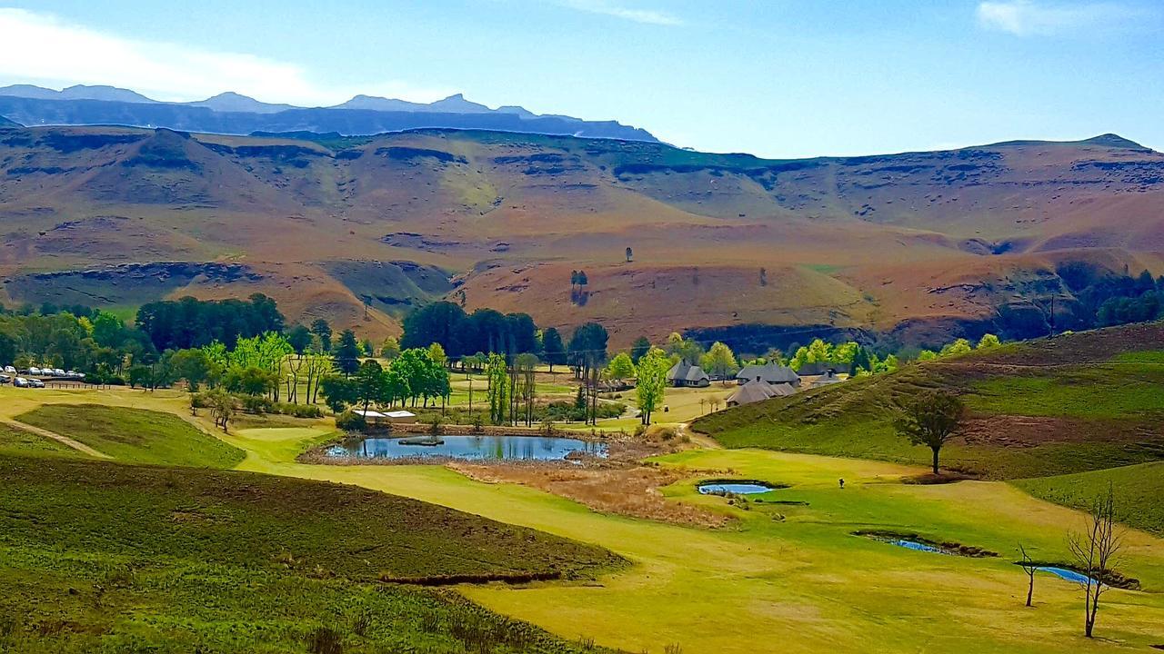 Villa 124 Fairways Drakensberg Gardens Underberg Exterior foto