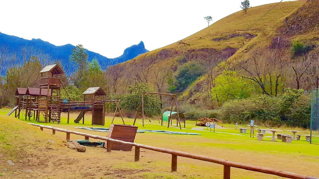 Villa 124 Fairways Drakensberg Gardens Underberg Exterior foto
